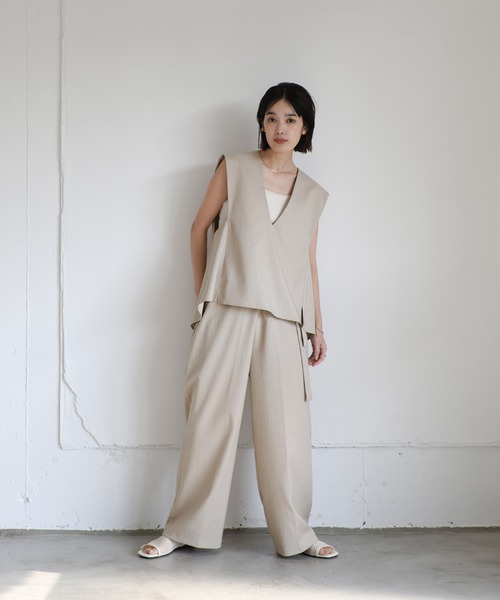 select MOCA Et（セレクトモカエト）の「【Et】Back Flare Vest（ベスト・レディース・ライトブラウン/ブラック/ベージュ・FREE）」の4枚目の写真