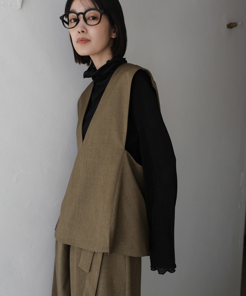 select MOCA Et（セレクトモカエト）の「【Et】Back Flare Vest（ベスト・レディース・ライトブラウン/ブラック/ベージュ・FREE）」の16枚目の写真