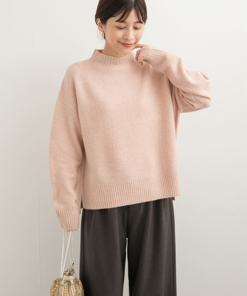 URBAN RESEARCH DOORS（アーバンリサーチドアーズ）の「ハイネックサイドスリットニット（ニット/セーター・レディース・ピンク/ライトグレー/グリーン系その他・MEDIUM）」の7枚目の写真