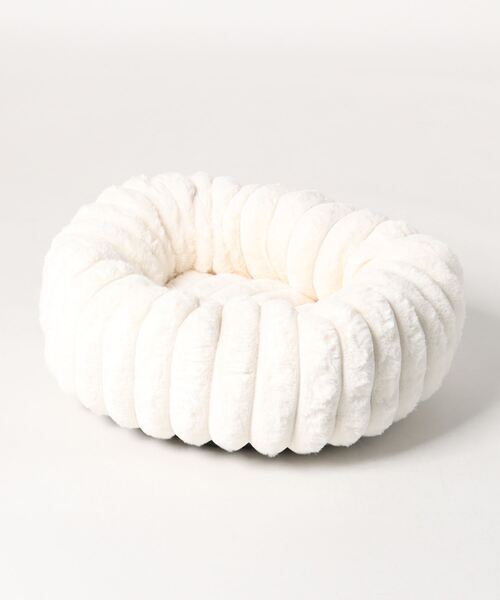 aimoha(アイモハ)の「ラウンド型ペットベッド(ペット用クッション/マット・レディース・ホワイト/グレー・SMALL/MEDIUM)」の5枚目の写真