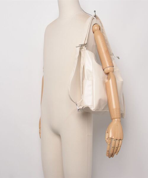 Per sist ence（パーシエンス）の「3WAYソフトフェイクレザーバッグ（ショルダーバッグ・レディース・ブラウン/ホワイト/ブラック・FREE）」の5枚目の写真