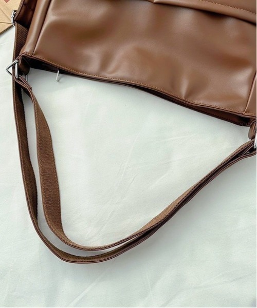 Per sist ence（パーシエンス）の「3WAYソフトフェイクレザーバッグ（ショルダーバッグ・レディース・ブラウン/ホワイト/ブラック・FREE）」の14枚目の写真