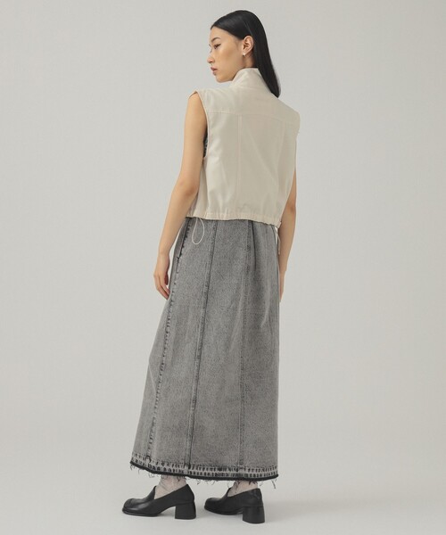 Ray BEAMS（レイビームス）の「スタンドカラー ベスト（ベスト・レディース・オフホワイト/ブラック・ONE SIZE）」の9枚目の写真