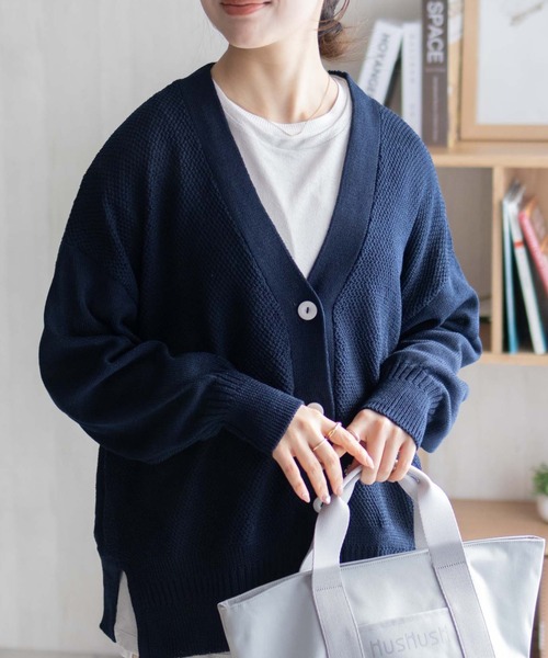 HusHusH（ハッシュアッシュ）の「HusHusH オーバーカーディガン（カーディガン/ボレロ・レディース・グレイッシュベージュ/グリーン系/ネイビー系・M/L）」の3枚目の写真