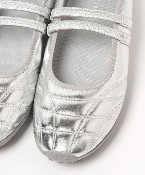 LOWRYS FARM(ローリーズファーム)の「ダブルバンドパフスニーカー 287447(スニーカー・レディース・ブラック/アイボリー/シルバー・LARGE/MEDIUM)」の16枚目の写真