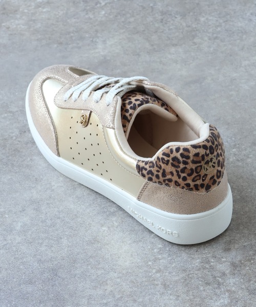 MICHAEL KORS（マイケルコース）の「【MICHAEL KORS/マイケルコース】JEM SCOTTY/ジェム スコッティ レースアップ スニーカー（スニーカー・レディース・ホワイト×シルバー/ホワイト×ゴールド/ゴールド系その他・22.5cm/23.0cm/23.5cm/17.0cm/18.0cm/19.0cm/22.0cm/20.0cm/21.0cm）」の6枚目の写真