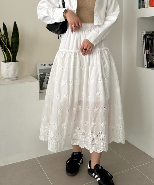 efill（エフィル）の「フレア レース ロングスカート（スカート・レディース・ホワイト・FREE）」の18枚目の写真