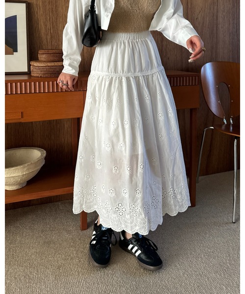 efill（エフィル）の「フレア レース ロングスカート（スカート・レディース・ホワイト・FREE）」の8枚目の写真