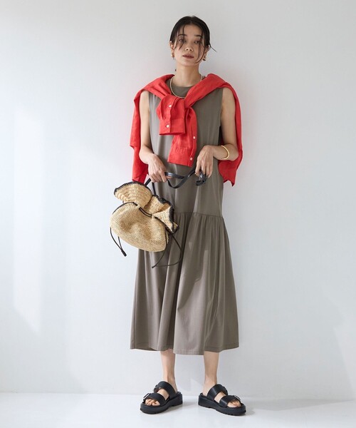 green label relaxing（グリーンレーベルリラクシング）の「［size SHORT/TALLあり］シンプルリフトワンピース -UVカット・抗菌-（ワンピース・レディース・レッド/ブラック/ケリーグリーン/モカ/ロイヤルブルー・SHORT/FREE/TALL）」の15枚目の写真