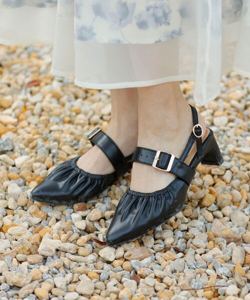 MAJESTIC LEGON（マジェスティックレゴン）の「ふかふかフィットギャザーミュール（その他シューズ・レディース・アイボリー/ブラック・SMALL/MEDIUM/LARGE/X-LARGE）」の13枚目の写真