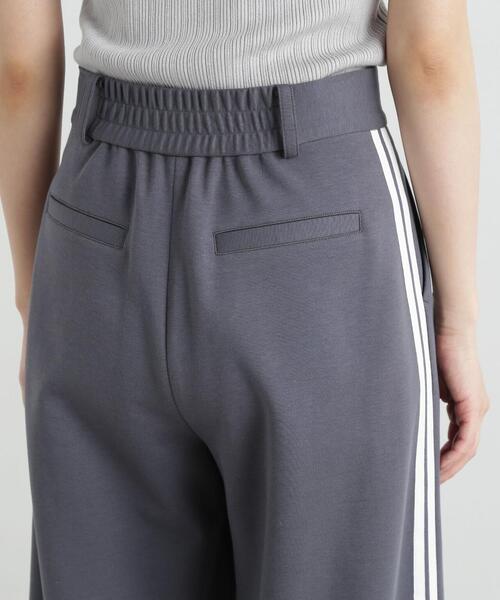 PROPORTION BODY DRESSING（プロポーションボディドレッシング）の「スウェットトラックパンツ / 1215130400（その他パンツ・レディース・ダークグレー/ベージュ・MEDIUM/SMALL）」の18枚目の写真