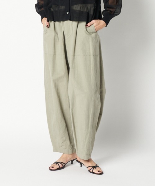 HELIOPOLE（エリオポール）の「MILITARY BALLOON PANTS（その他パンツ・レディース・オリーブ/ベージュ・36/38）」の2枚目の写真