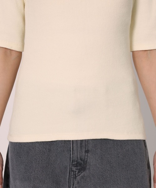 BABYLONE(バビロン)の「【洗濯可】カップ付き5分袖プルオーバー(Tシャツ/カットソー・レディース・チャコール/ホワイト/ブラック・フリー)」の6枚目の写真