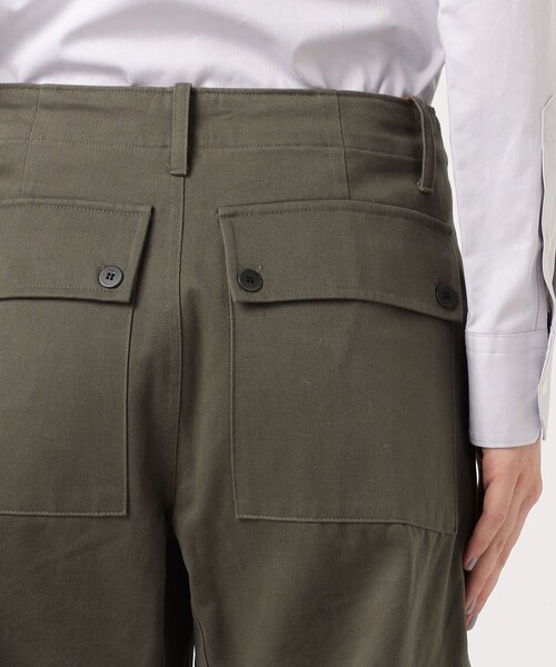 TOMORROWLAND （トゥモローランド）の「Jamie Haller THE FATIGUE パンツ（カーゴパンツ・レディース・ダークグリーン・4/2/0）」の7枚目の写真