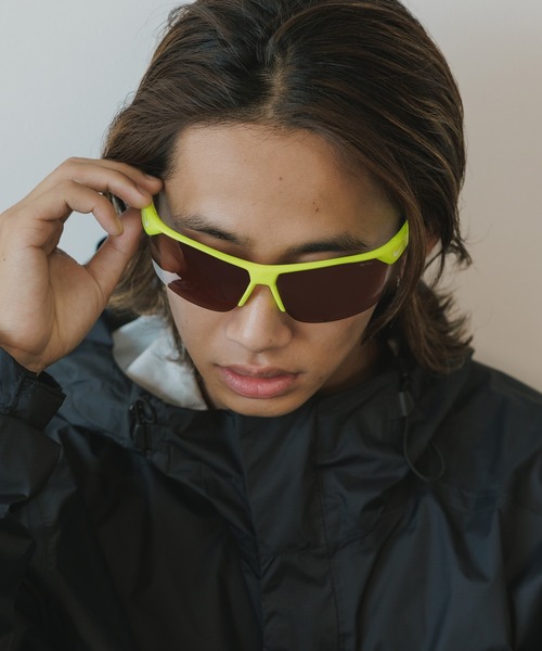 NIKE(ナイキ)の「NIKE/ナイキ NIKE TRAINER E EV1014 サングラス(サングラス・メンズ・イエロー・FREE)」の13枚目の写真