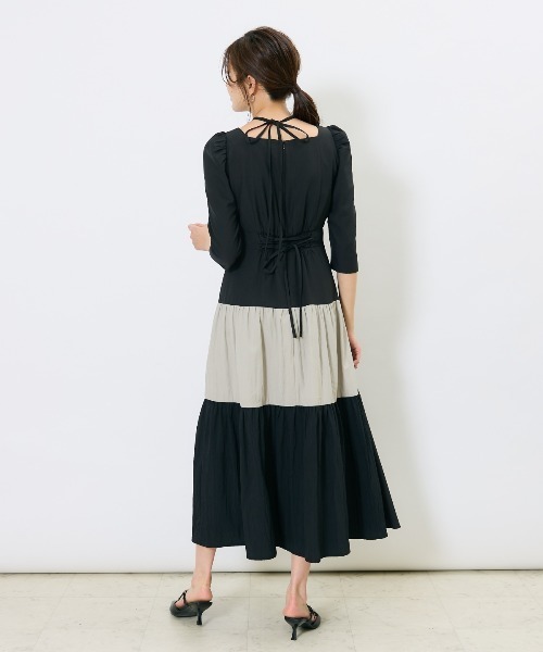 AND COUTURE(アンドクチュール)の「アシメラッフルティアードワンピース(ワンピース・レディース・ブラック/グリーン/ネイビー・FREE)」の19枚目の写真