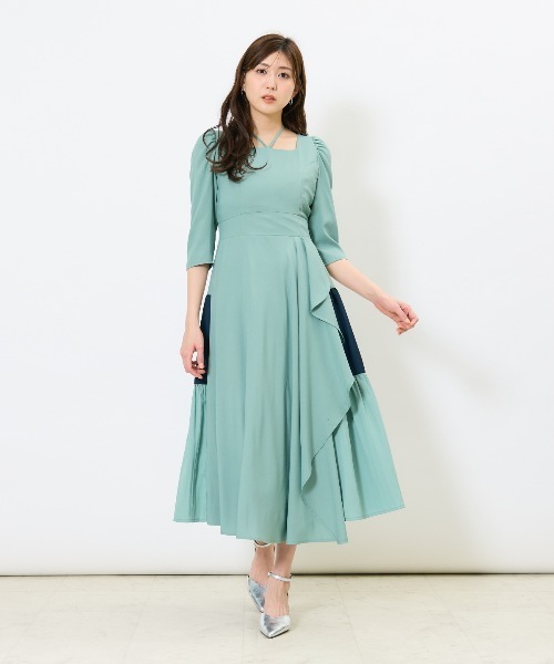 AND COUTURE(アンドクチュール)の「アシメラッフルティアードワンピース(ワンピース・レディース・ブラック/グリーン/ネイビー・FREE)」の20枚目の写真