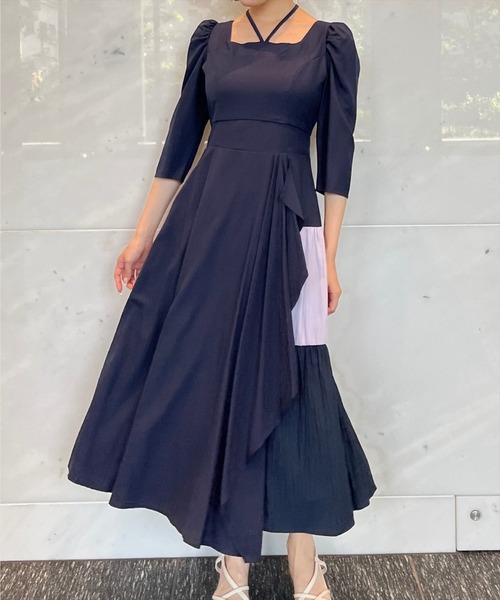 AND COUTURE(アンドクチュール)の「アシメラッフルティアードワンピース(ワンピース・レディース・ブラック/グリーン/ネイビー・FREE)」の9枚目の写真