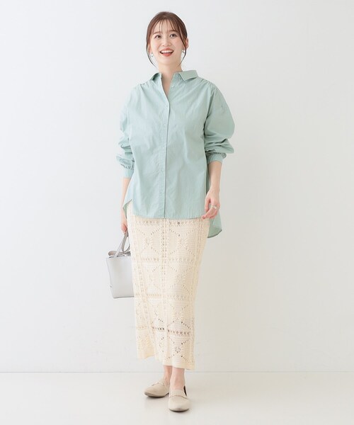 SHOO・LA・RUE（シューラルー）の「【洗える】バックギャザーがポイント 綿ワッシャー前開きシャツ（シャツ/ブラウス・レディース・ホワイト/ベージュ系その他2/グリーン系/ブルー系7/パープル系1・03/02/04/01）」の11枚目の写真