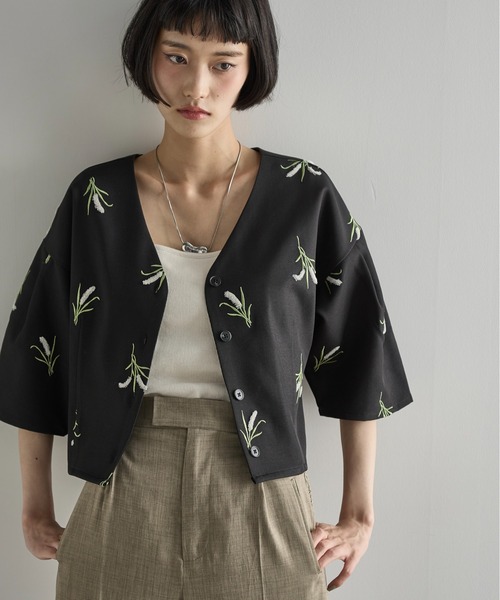 パトゥ エンブロイダリーシャツ 花柄 刺繍 ロングブラウス 丸襟　34 希少 ste1-1207sml244_470.jpg