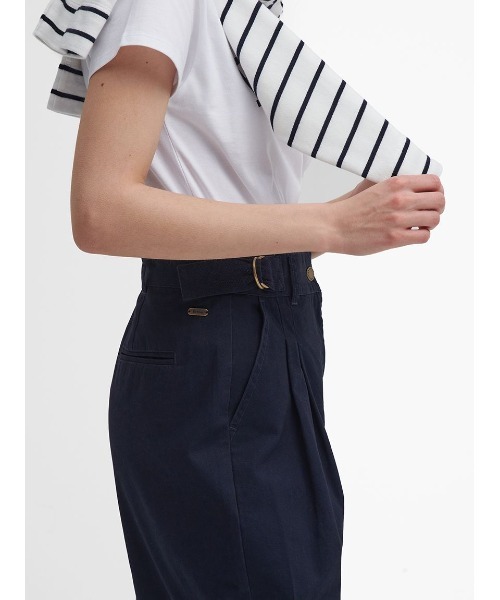 Barbour(バブアー)の「Amber テーパードパンツ(その他パンツ・レディース・ネイビー/クリーム/グリーン・8/10)」の14枚目の写真