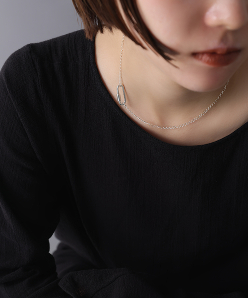 Lilas(リラ)の「【SAMH by LILAS】カラビナシースルーチェーンネックレス SV(ネックレス・レディース・シルバー・FREE)」の13枚目の写真