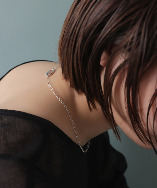 Lilas(リラ)の「【SAMH by LILAS】カラビナシースルーチェーンネックレス SV(ネックレス・レディース・シルバー・FREE)」の15枚目の写真
