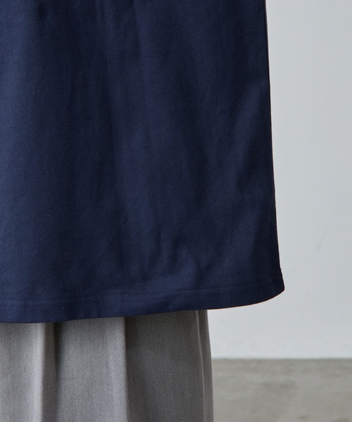 COLONY 2139(コロニートゥーワンスリーナイン)の「バックプリントTシャツ(Tシャツ/カットソー・レディース・ネイビー/グレー/オフホワイト・FREE)」の13枚目の写真