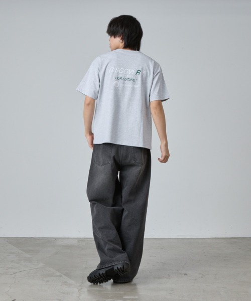 COLONY 2139(コロニートゥーワンスリーナイン)の「バックプリントTシャツ(Tシャツ/カットソー・レディース・ネイビー/グレー/オフホワイト・FREE)」の14枚目の写真