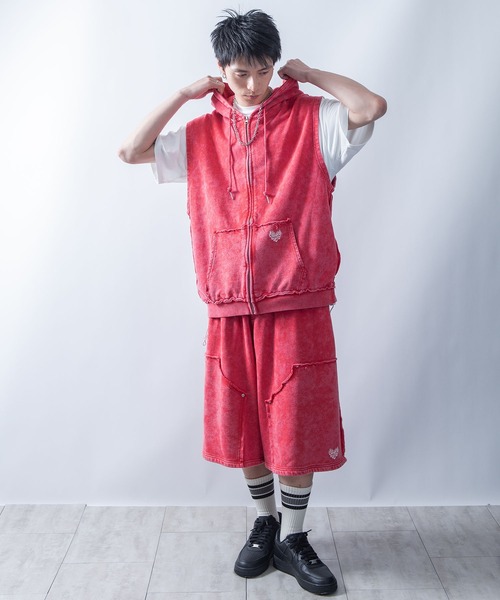 Starting Over（スターティングオーバー）の「one point sleeveless zip hoodie/ワンポイント刺繍 ノースリーブ パーカー（パーカー・メンズ・レッド/ブラック・M/L）」の4枚目の写真