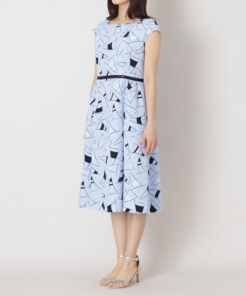 TO BE CHIC(トゥー ビー シック)の「セイルプリント ワンピース(ワンピース・レディース・ブルー/ダークネイビー・40/42)」の7枚目の写真