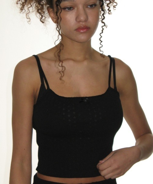CRANK(クランク)の「A'GEM/9 × .kom 『CRANK/クランク』 LACE EYELET SLEEVELESS/レースアイレットスリーブレス(キャミソール・レディース・ホワイト/ブラック・FREE)」の2枚目の写真