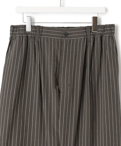 J.PRESS YORK STREET(ジェイプレスヨークストリート)の「【UNISEX】コットンリネンイージーストライプ パンツ(その他パンツ・メンズ・グレー系1/ブラック系2/ブラウン系3・SMALL/MEDIUM/LARGE)」の9枚目の写真