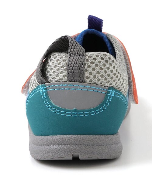 IFME（イフミー）の「IFME 別注ウォーターシューズ（サンダル・キッズ・ブラック/レインボー/ピンク/ブルー・14/13/15 /16/17/18/19/20）」の14枚目の写真