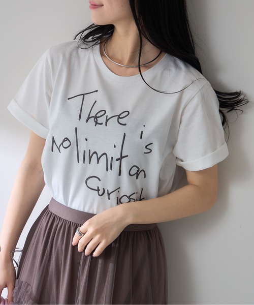 &. NOSTALGIA(アンドドットノスタルジア)の「【ZOZO限定】手書き風ロゴ刺繍Tシャツ(Tシャツ/カットソー・レディース・オフホワイト/ブラック/ブラウン・M)」の6枚目の写真