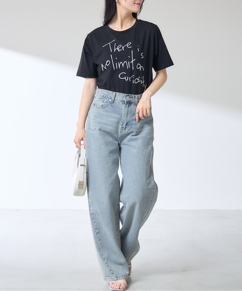 &. NOSTALGIA(アンドドットノスタルジア)の「【ZOZO限定】手書き風ロゴ刺繍Tシャツ(Tシャツ/カットソー・レディース・オフホワイト/ブラック/ブラウン・M)」の9枚目の写真