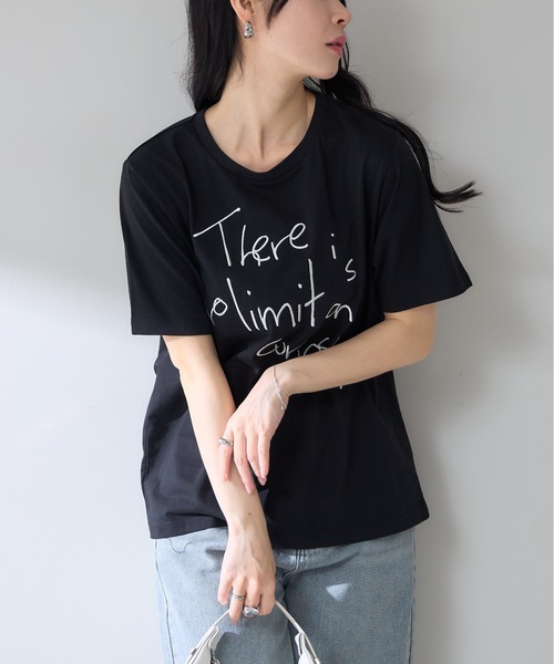&. NOSTALGIA(アンドドットノスタルジア)の「【ZOZO限定】手書き風ロゴ刺繍Tシャツ(Tシャツ/カットソー・レディース・オフホワイト/ブラック/ブラウン・M)」の12枚目の写真