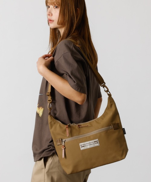 WILDERNESS EXPERIENCE（ウィルダネスエクスペリエンス）の「【WILDERNESS EXPERIENCE/ウィルダネスエクスペリエンス】Trail Shoulder/ショルダーバック/ユニセックス / 6L【WEB限定】（ショルダーバッグ・レディース・ブラック/グリーン/ネイビー/ベージュ・フリー）」の3枚目の写真