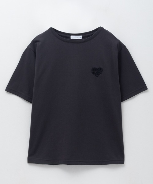 NAVY(ネイビー)の「NAVY ハートロゴ刺繍Tシャツ(Tシャツ/カットソー・レディース・ブラック/ホワイト/チャコールグレー・M/L)」の15枚目の写真