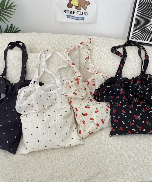 TONE SELECT GOODS(トーンセレクトグッズ)の「Liaa/フラワー チェリー フリルトートバッグ A18631(トートバッグ・レディース・ホワイト/ブラック/その他1・FREE)」の10枚目の写真