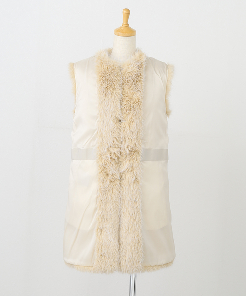 IENA(イエナ)の「HERNO/ヘルノ ECO FUR VEST ベスト GC00065DR12627(その他アウター・レディース・アイボリー・FREE)」の7枚目の写真