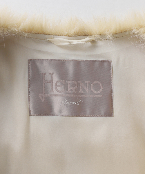 IENA(イエナ)の「HERNO/ヘルノ ECO FUR VEST ベスト GC00065DR12627(その他アウター・レディース・アイボリー・FREE)」の9枚目の写真