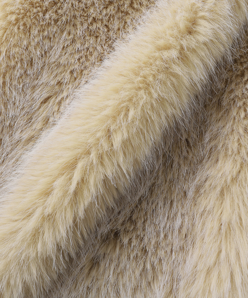 IENA(イエナ)の「HERNO/ヘルノ ECO FUR VEST ベスト GC00065DR12627(その他アウター・レディース・アイボリー・FREE)」の11枚目の写真
