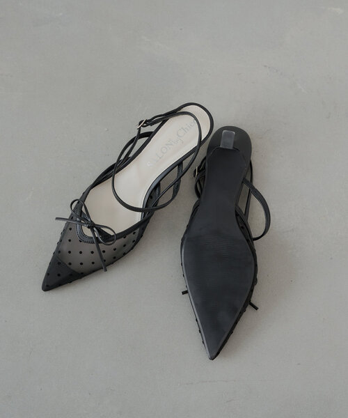 Chico（チコ）の「【SALON by Chico】シアーリボンポインテッドミュール（パンプス・レディース・ブラック/アイボリー・MEDIUM/LARGE/SMALL）」の16枚目の写真