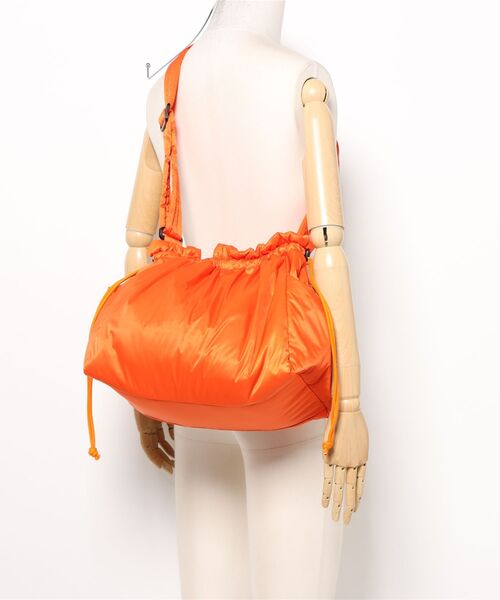 ACCOMMODE（アコモデ）の「メッセンジャーショルダー（ショルダーバッグ・レディース・ベージュ/オレンジ/ブラック・FREE）」の22枚目の写真