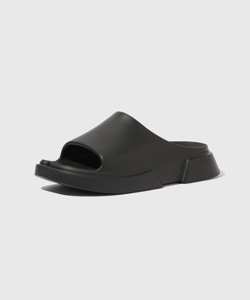 ADAM ET ROPE'(アダムエロペ)の「【Paes/ペイズ】Slide Basic Line(サンダル・メンズ・ブラック・28.0cm/26.0cm/27.0cm)」の2枚目の写真