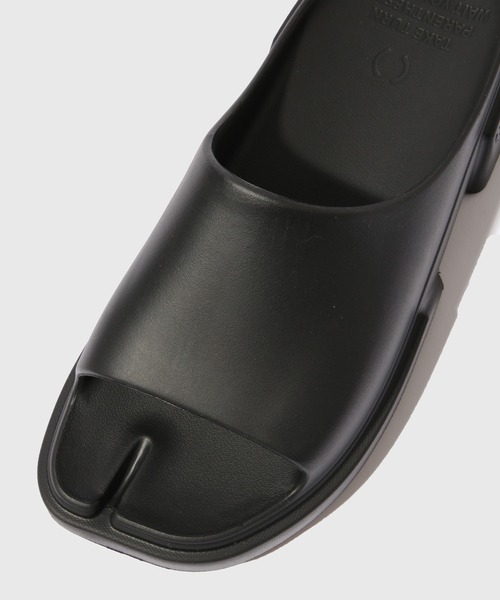 ADAM ET ROPE'(アダムエロペ)の「【Paes/ペイズ】Slide Basic Line(サンダル・メンズ・ブラック・28.0cm/26.0cm/27.0cm)」の6枚目の写真