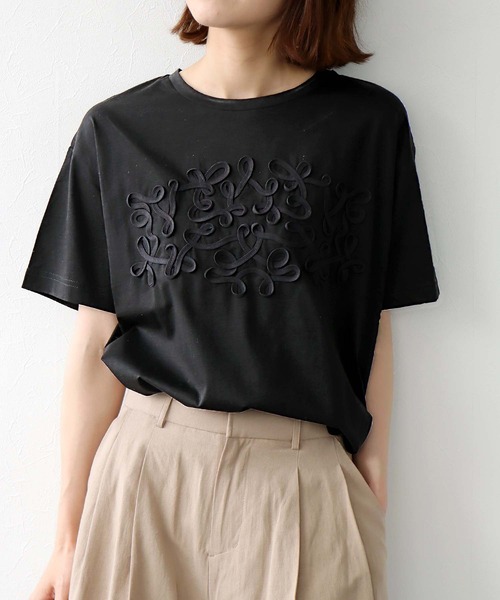 Jines(ジネス)の「シルケット天竺テープ刺繍Tシャツ(Tシャツ/カットソー・レディース・ホワイト/ブラック・38)」の1枚目の写真