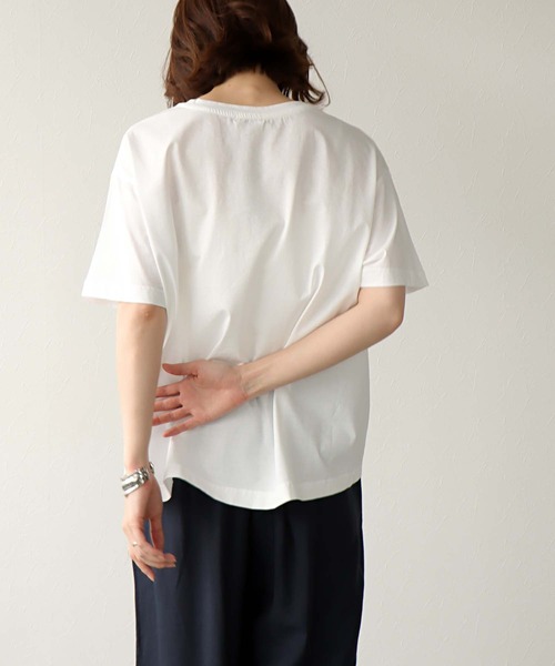 Jines(ジネス)の「シルケット天竺テープ刺繍Tシャツ(Tシャツ/カットソー・レディース・ホワイト/ブラック・38)」の19枚目の写真