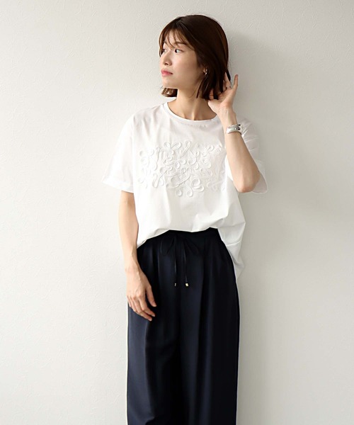 Jines(ジネス)の「シルケット天竺テープ刺繍Tシャツ(Tシャツ/カットソー・レディース・ホワイト/ブラック・38)」の21枚目の写真